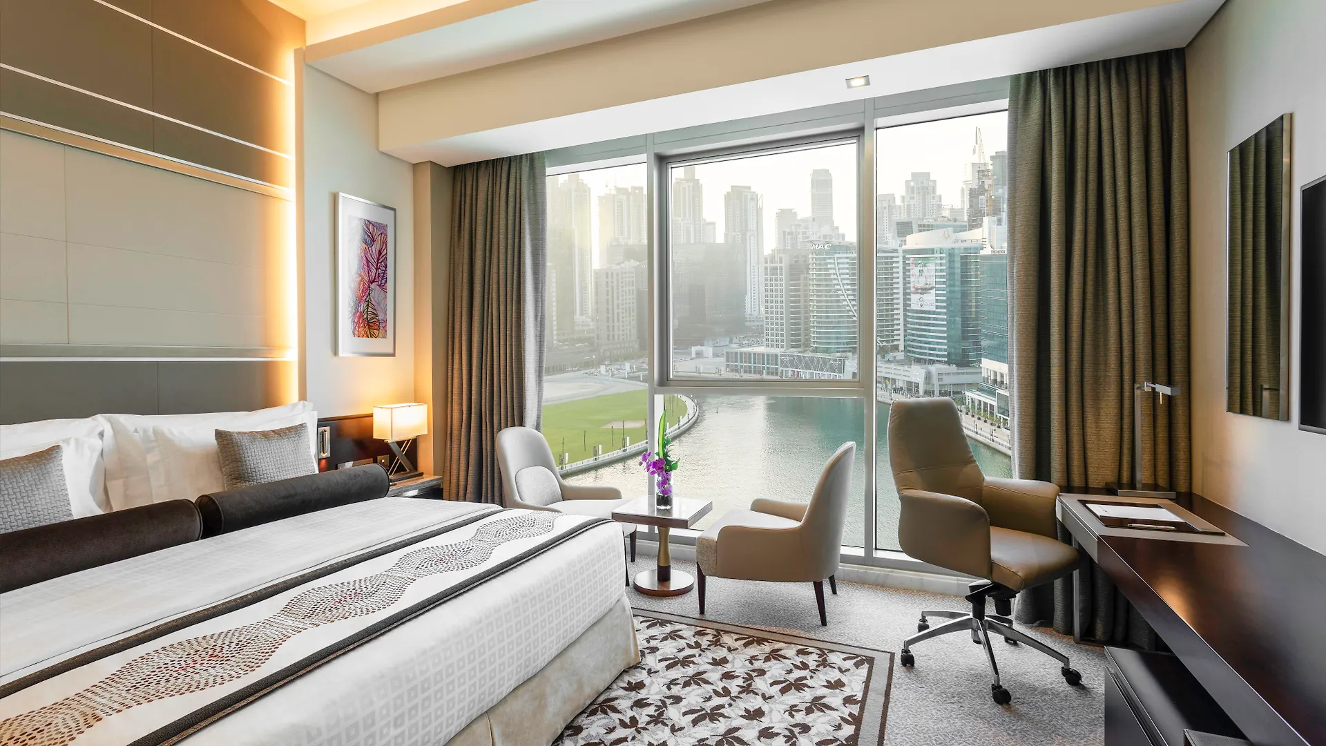 Renaissance Business Bay Hotel, Dubai Hotel
