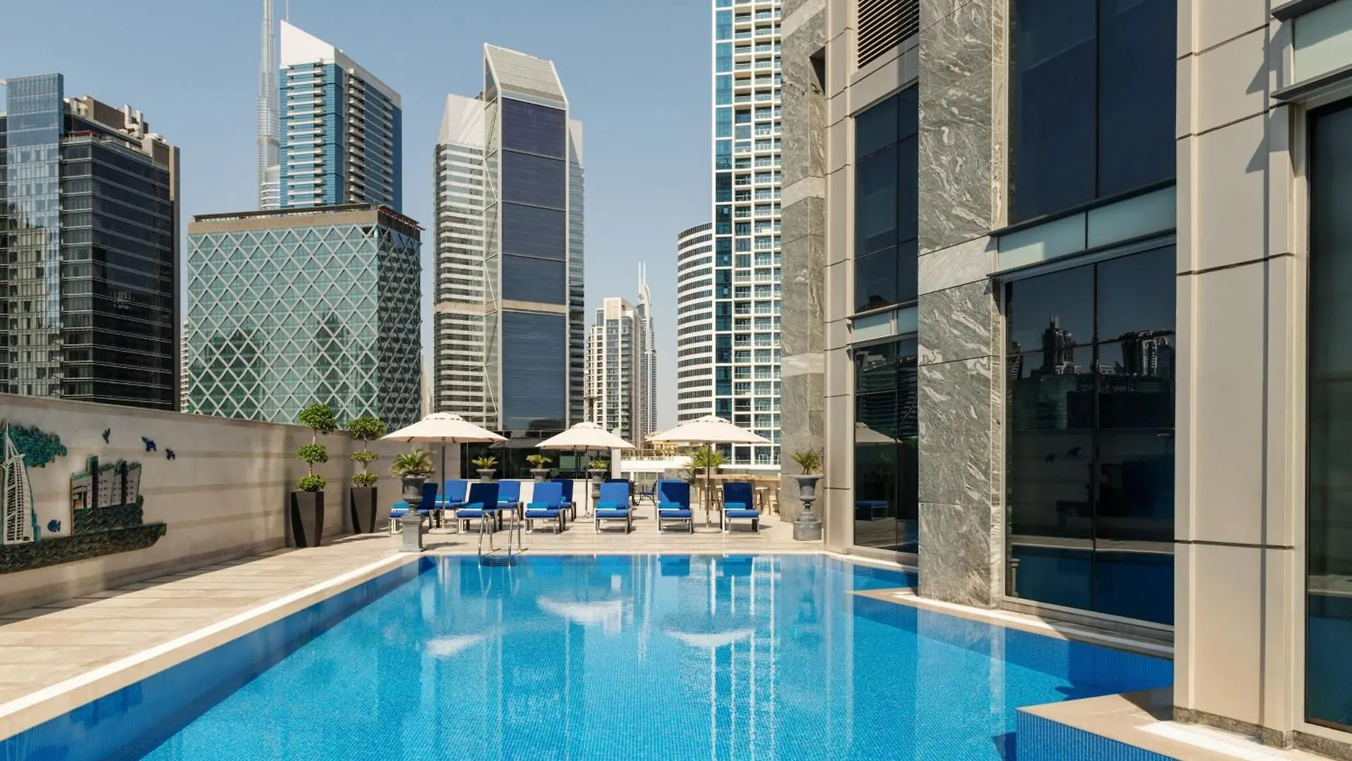 Renaissance Business Bay Hotel, Dubai 5*,