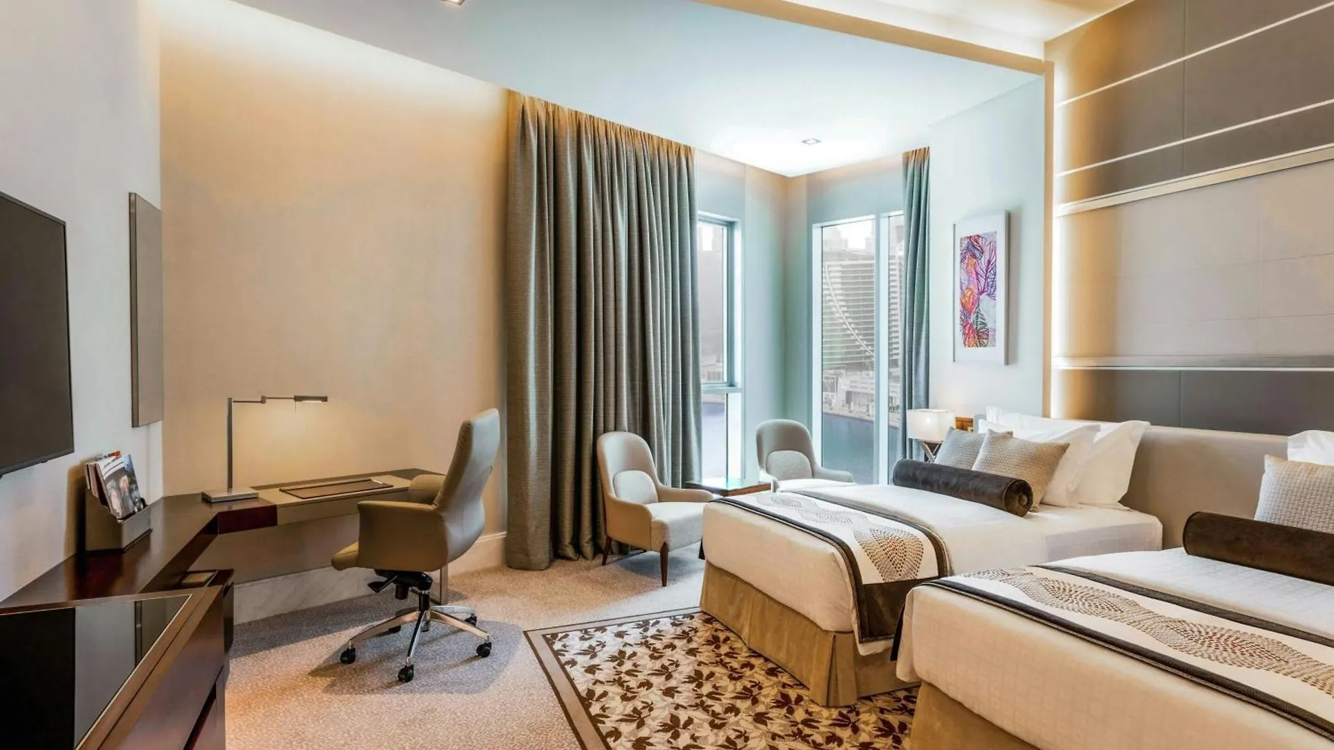 Renaissance Business Bay Hotel, Dubai 5*,