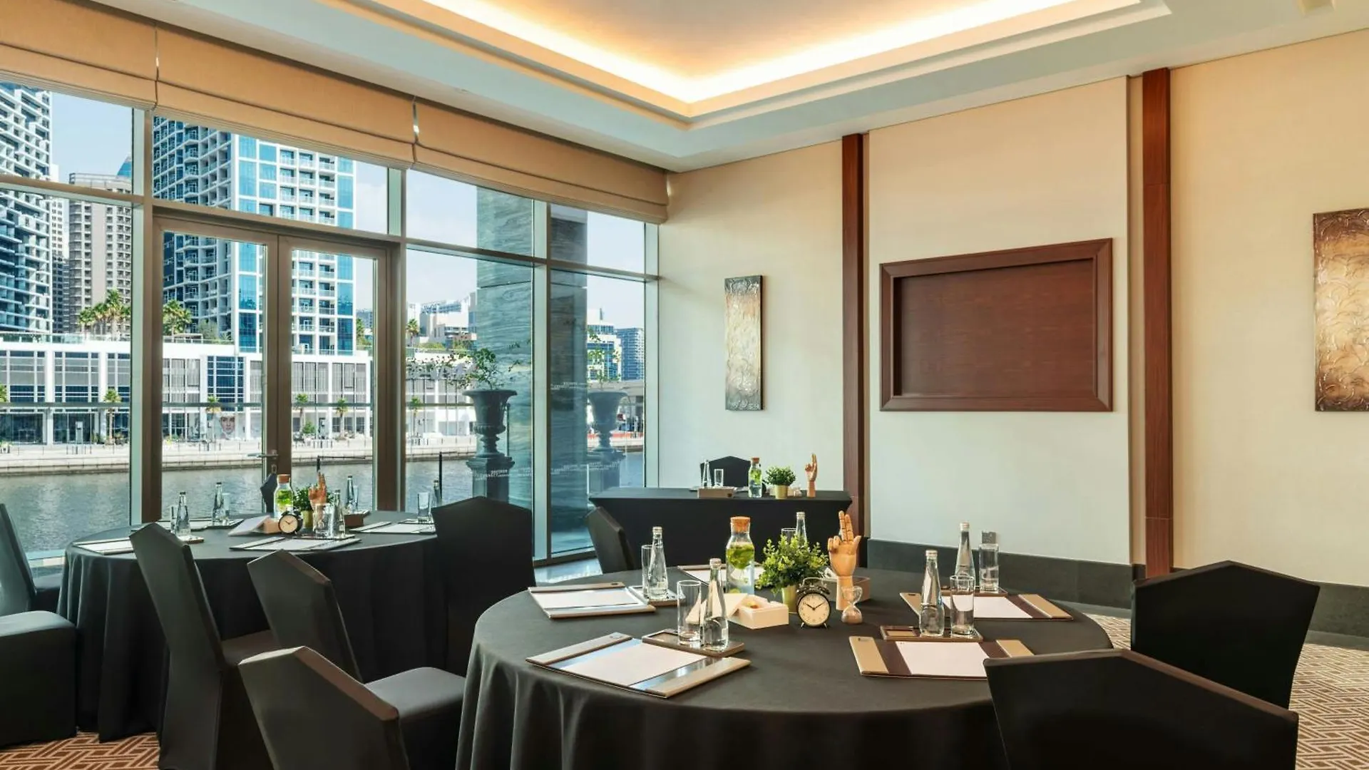Hotel Renaissance Business Bay Hotel, Dubai