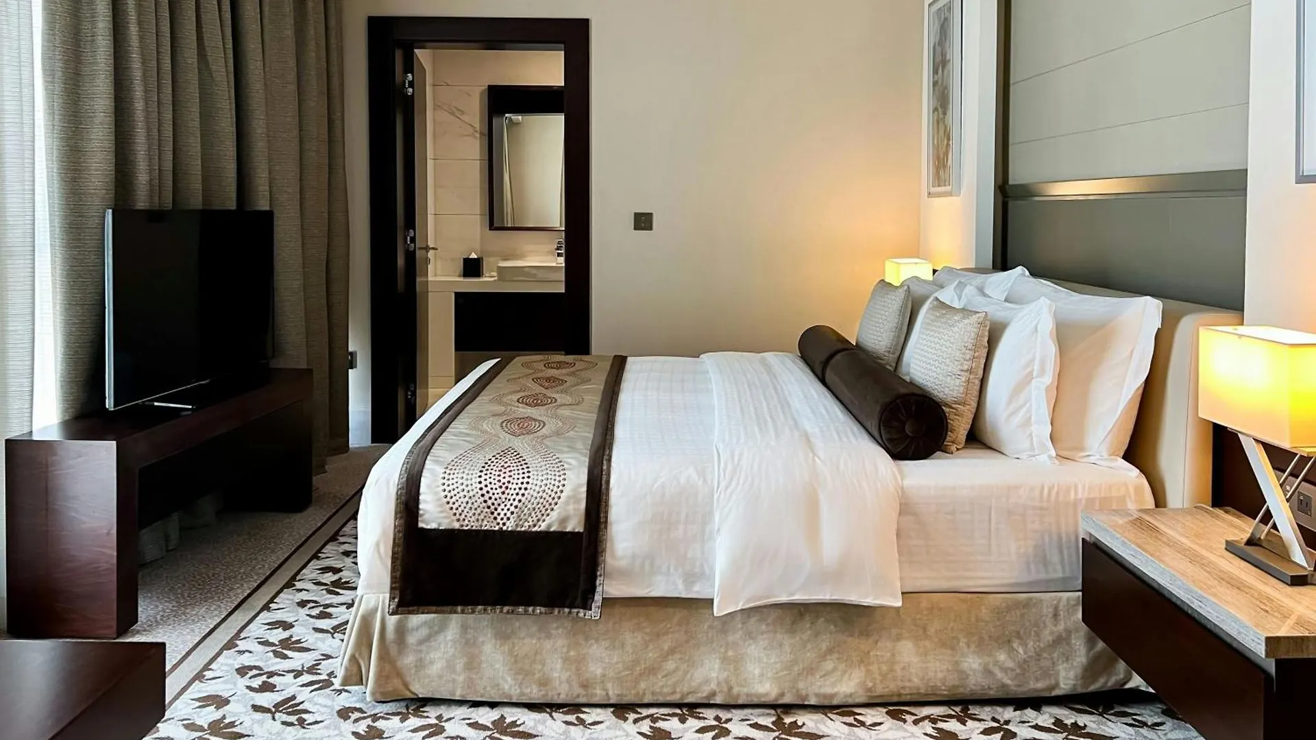 Renaissance Business Bay Hotel, Dubai