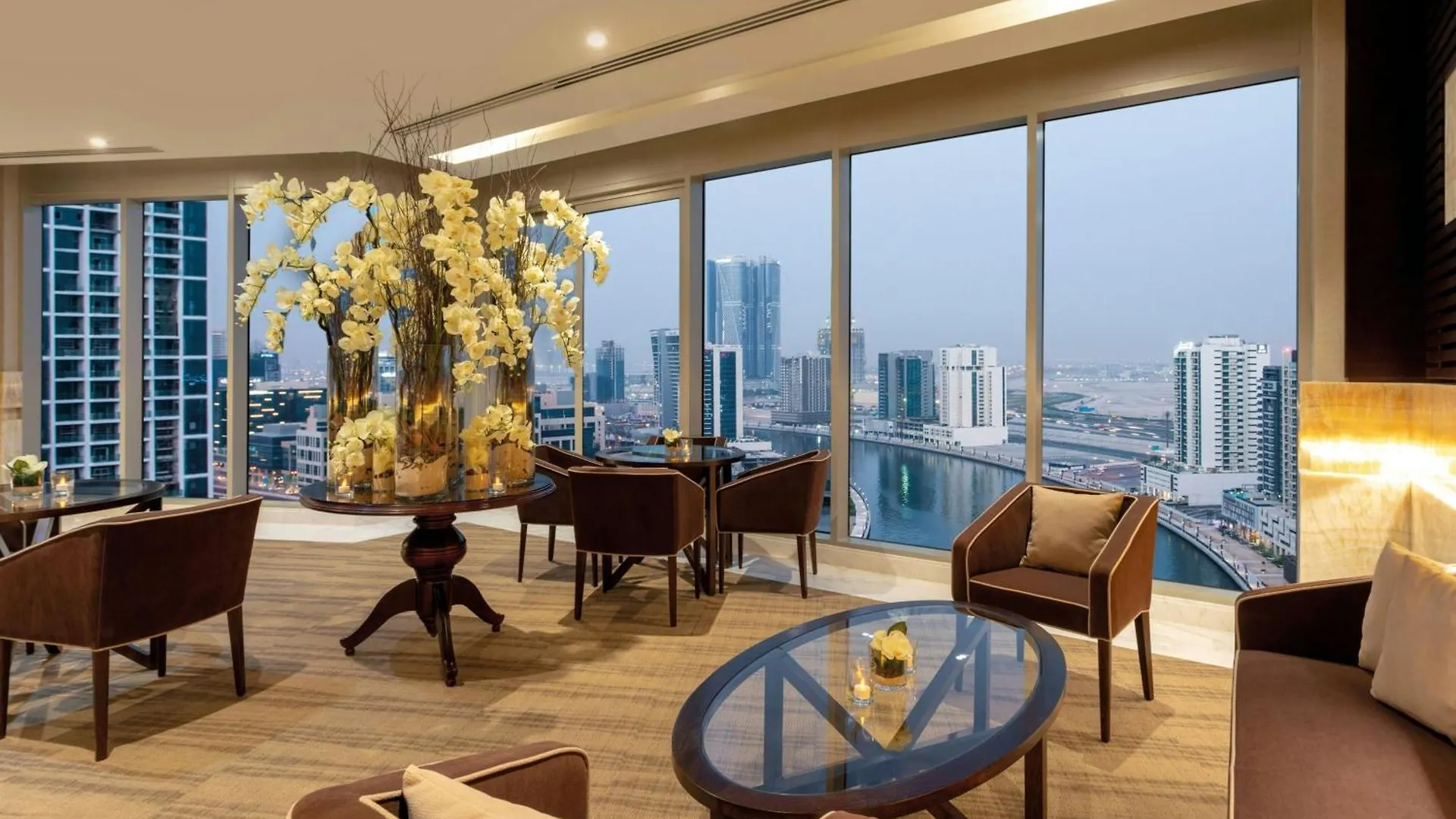 Renaissance Business Bay Hotel, Dubai 5*,